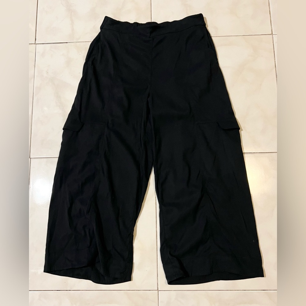 Lululemon Metropolis Maven HR Crop